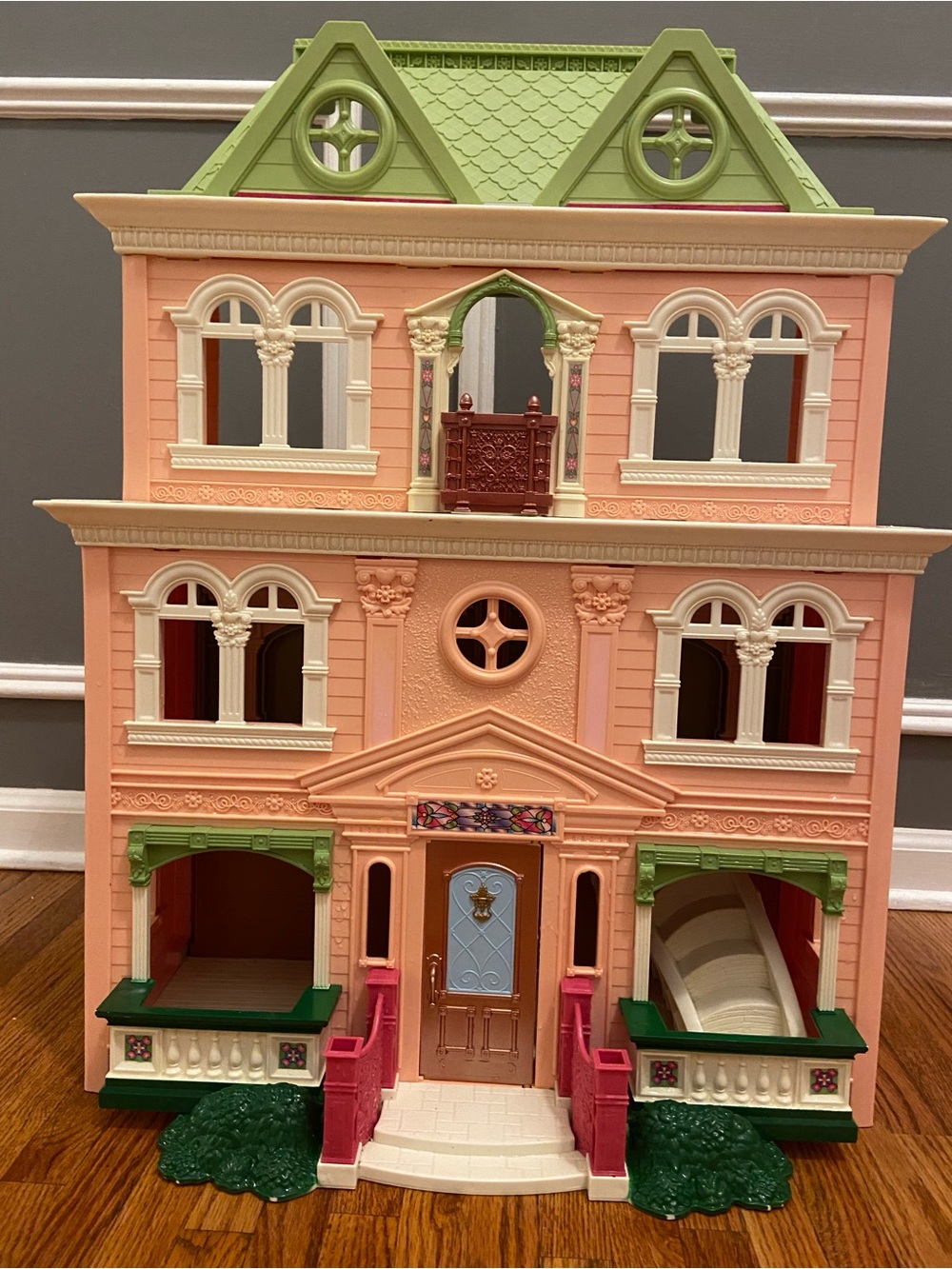 Fisher Price Loving Family Victorian Dollhouse Folding Mansion w/ Accessories